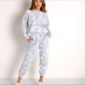 Richer poorer medium tie die crew sweatshirt…